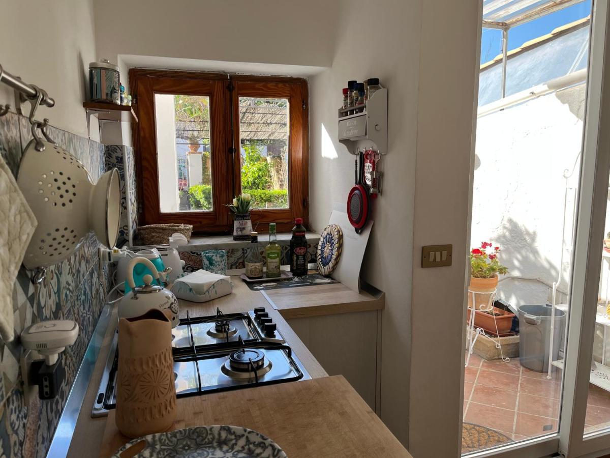 Vila Da Sophie Mondello Exteriér fotografie