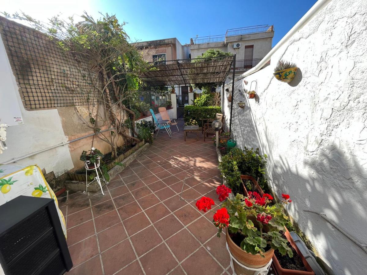 Vila Da Sophie Mondello Exteriér fotografie